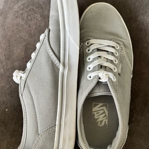 VANS classic tennis shoes (gray)